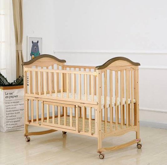 Belecoo Multifunctional Crib / Cot